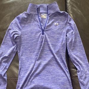 Never worn under armor size XS